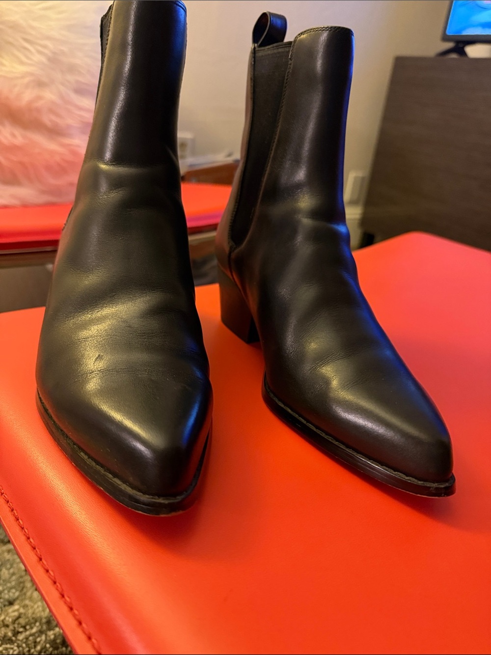 Michael Kors Kinlee leather Bootie